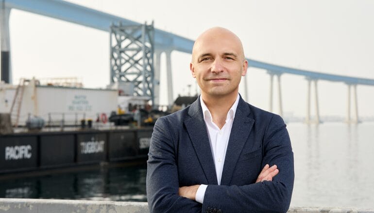 modernização de portos para transição energética, modernização de infraestruturas costeiras para energia renovável