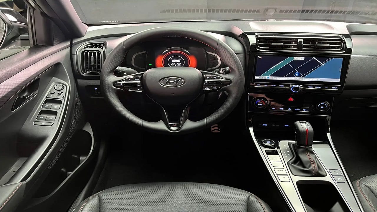 Novo Hyundai Creta Ultimate 2024 chega ao mercado nacional equipado com tecnologia de ponta para bater de frente com T-Cross e HR-V.