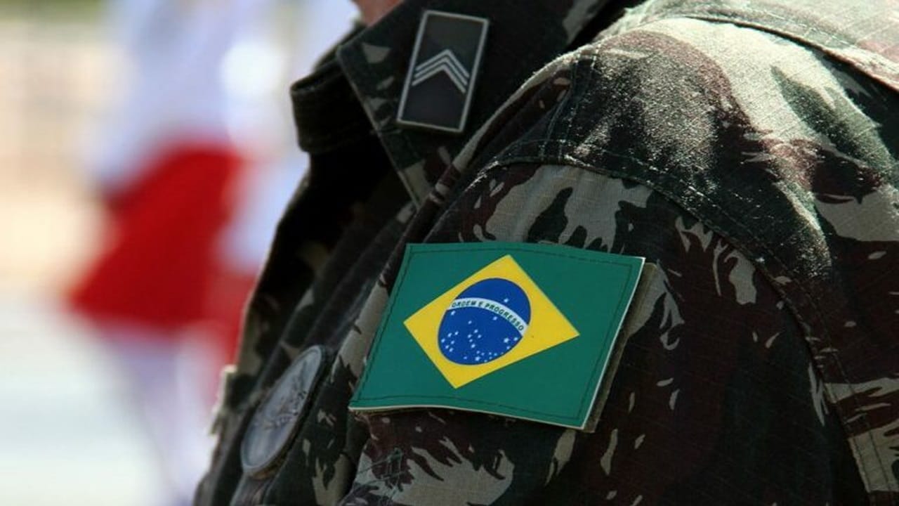 Vaga, Exército, emprego