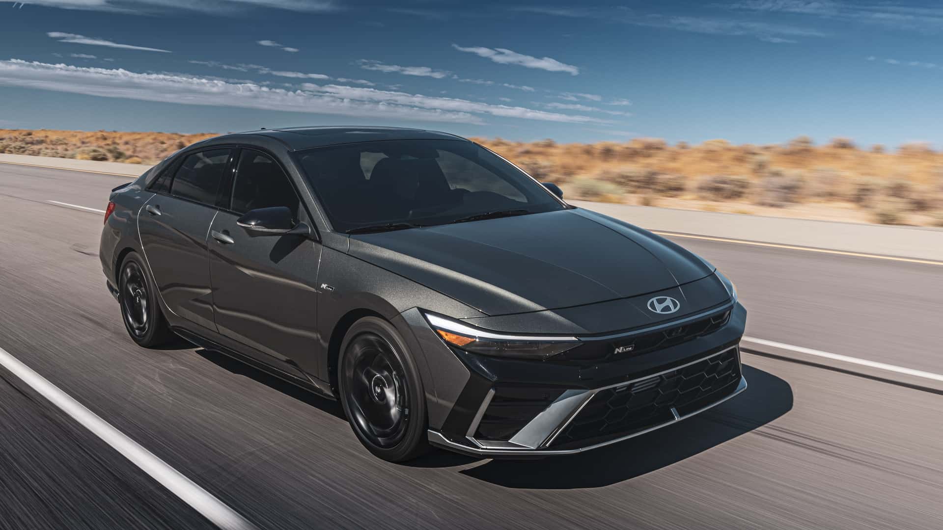 Para rivalizar com Toyota Corolla, Hyundai pode lançar novo sedã Elantra 2024