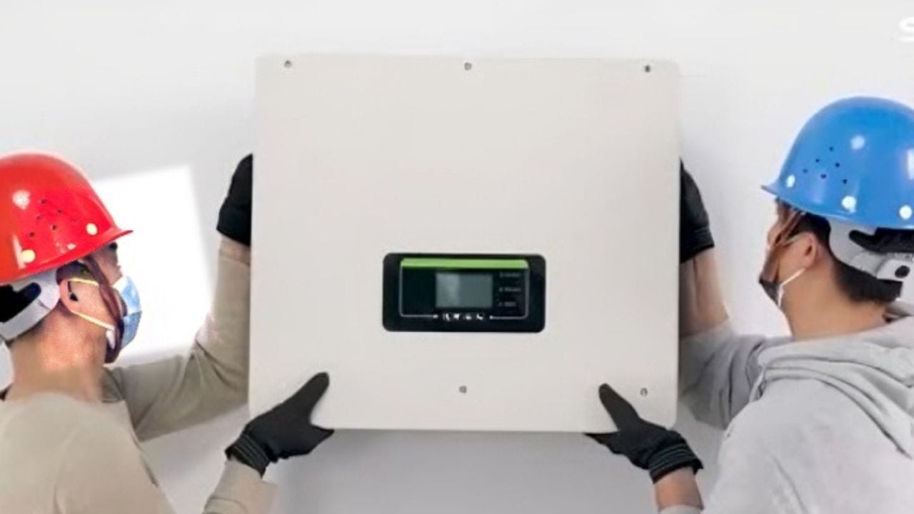 Energia solar para o bairro todo: conheça o inversor trifásico de 75.000 Watts