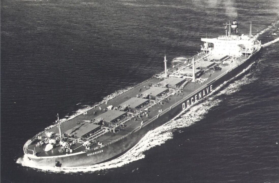 Historia de Los Buques Petroleros