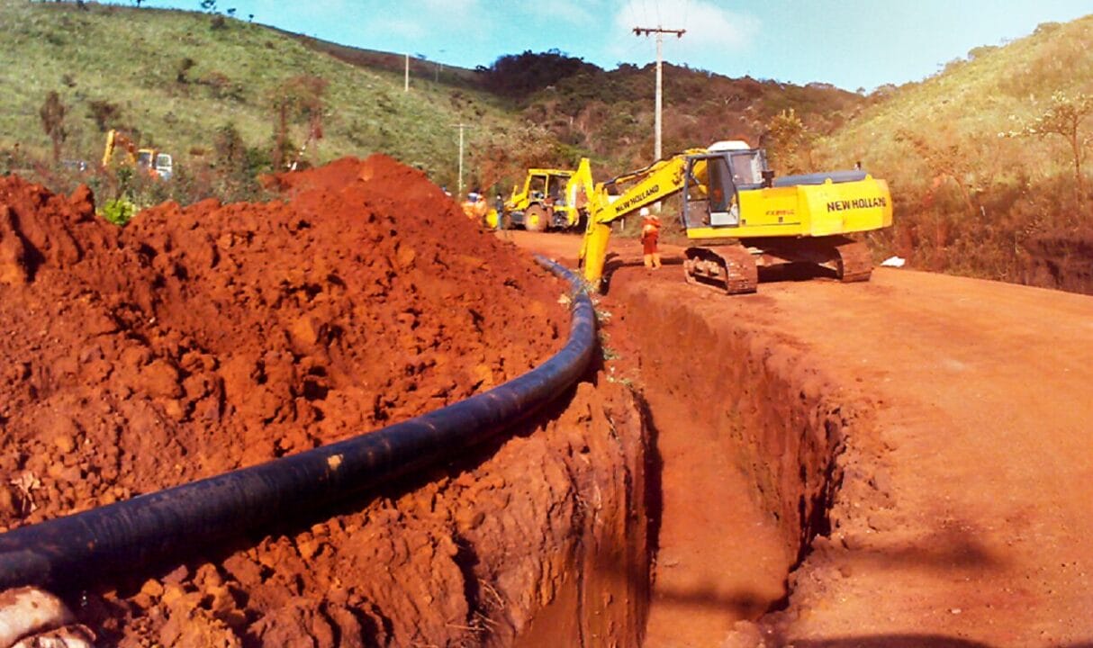 Obras do Gasoduto da Gasmig desperta mercado e economia brasileira com projeção de gerar 15 mil novos empregos