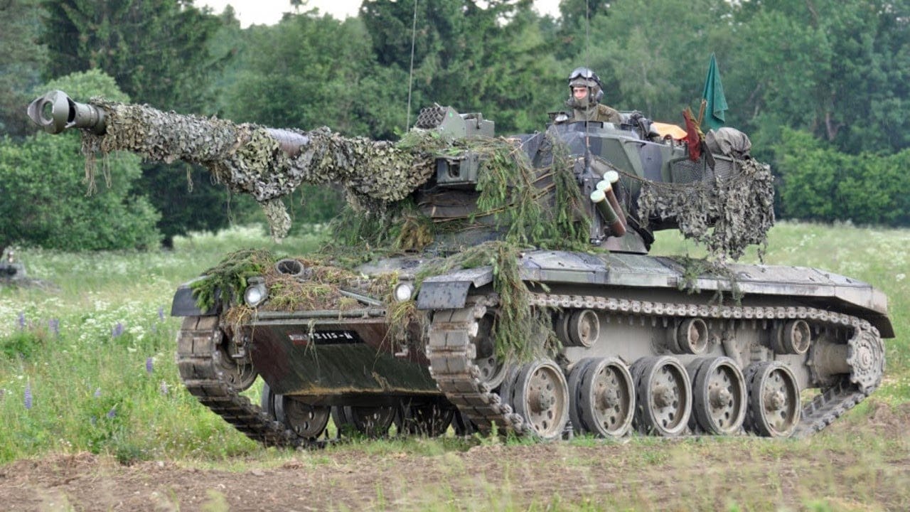 Almirante confirma! O Corpo de Fuzileiros Navais do Brasil vai substituir sua antiga frota de caça tanques SK105 Kürassier por um novo carro de combate! Saiba tudo agora