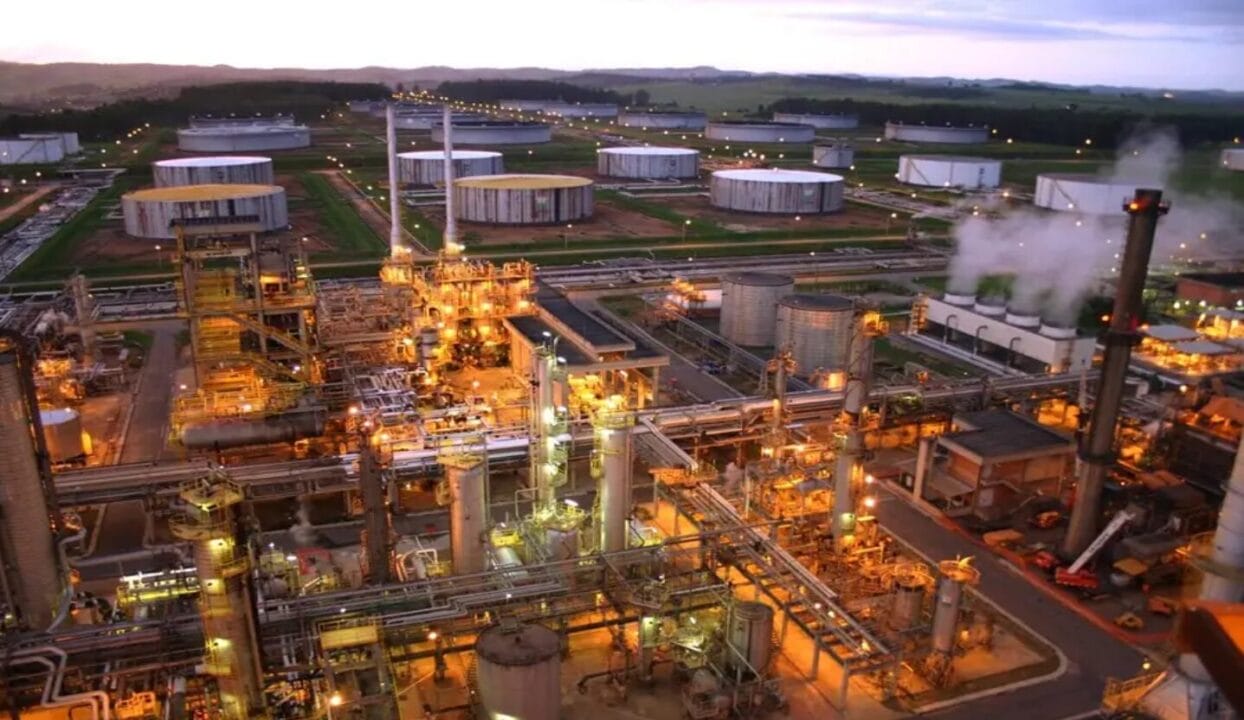 petrobras, andrade gutierrez, odebrecht, refinaria