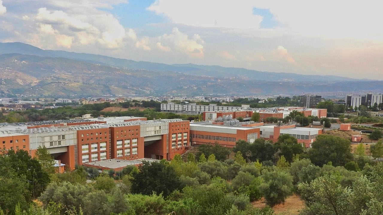 Sobre la Universidad de Calabria