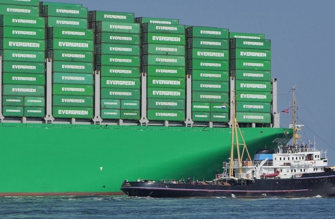 Sobre el Buque Ever Ace 