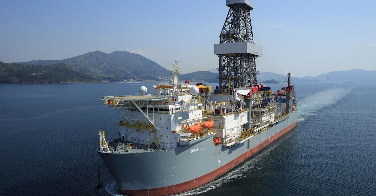 A bp está pronta para iniciar a perfuração do 1º poço de petróleo no Bloco Pau Brasil, na Bacia de Santos, com o navio-sonda DS-15 da Valaris