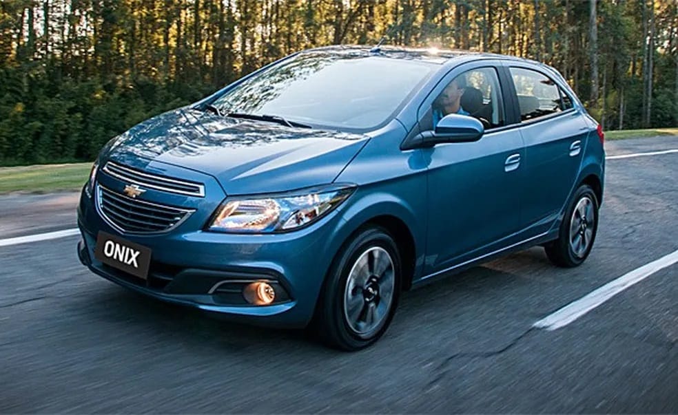 Chevrolet Onix LT por R$ 39.454! Modelo deja rivales atrás en 2024 con consumo de 12,5 km/l y 675 km de autonomía