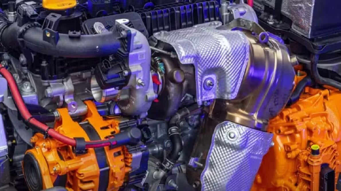 Carro 100% a álcool retornará ao mercado automotivo brasileiro: Stellantis surpreende e anuncia chegada de dois novos motores a álcool e híbrido! 