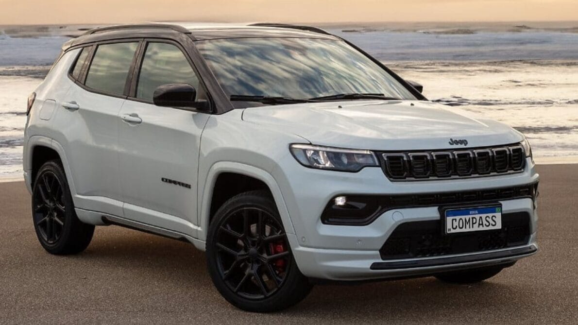 Novo Jeep Compass Black Hawk 2025: 2.0 turbo e 4X4! Quanto custa o SUV mais rápido do Brasil? 
