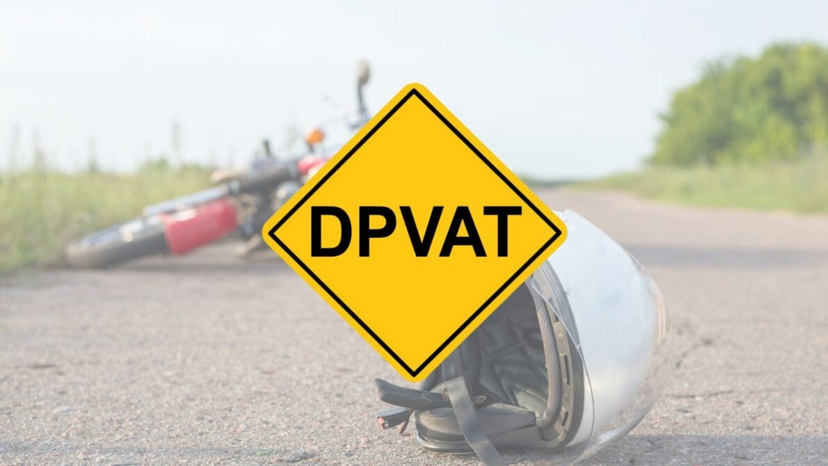 O projeto de lei aprovado reinstaura o DPVAT como SPVAT, trazendo reformulações cruciais. Além de ampliar cobertura para despesas médicas e funerárias, impõe multa para não pagamento.