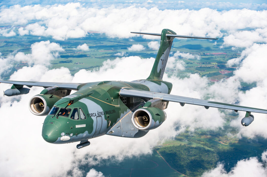 KC390 chama ATENÇÃO do MUNDO! Com sua eficiência no Rio Grande do Sul comprova o talento e engenhosidade da indústria aeroespacial brasileira/Divulgação
