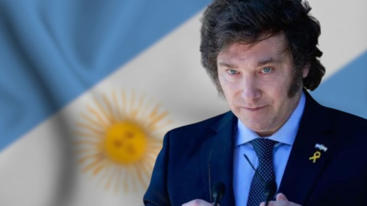 A recente colaboração militar entre a Bolívia e o Irã, envolvendo a aquisição de drones de vigilância, suscitou preocupações de segurança na Argentina, levando Buenos Aires a buscar esclarecimentos sobre o acordo