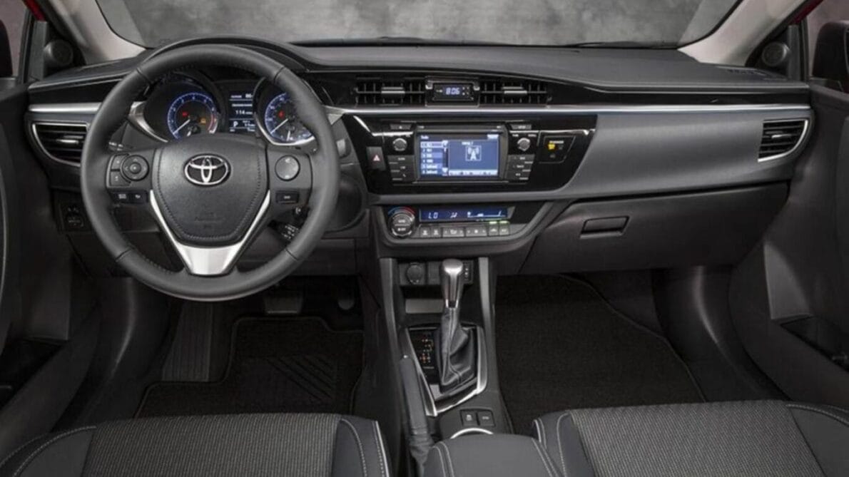 toyota - corolla - carro