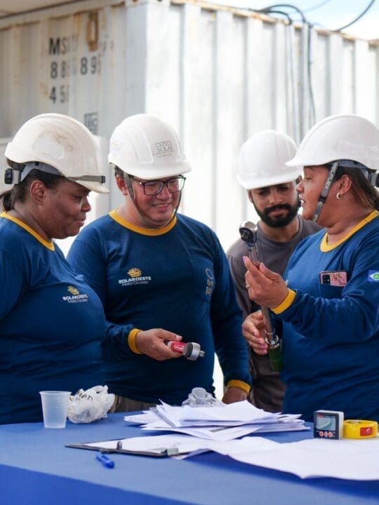 Grupo OSE/Enersim recebe certificação AAA da ABSOLAR