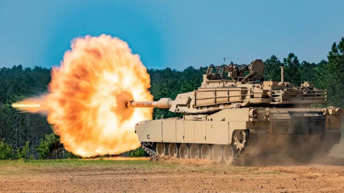 Conozca el M1A2 Abrams, tanque de guerra de los EE. UU. que está entre los más poderosos y temidos del mundo. El tanque M1A2 Abrams cuenta con municiones de uranio y tecnología innovadora.