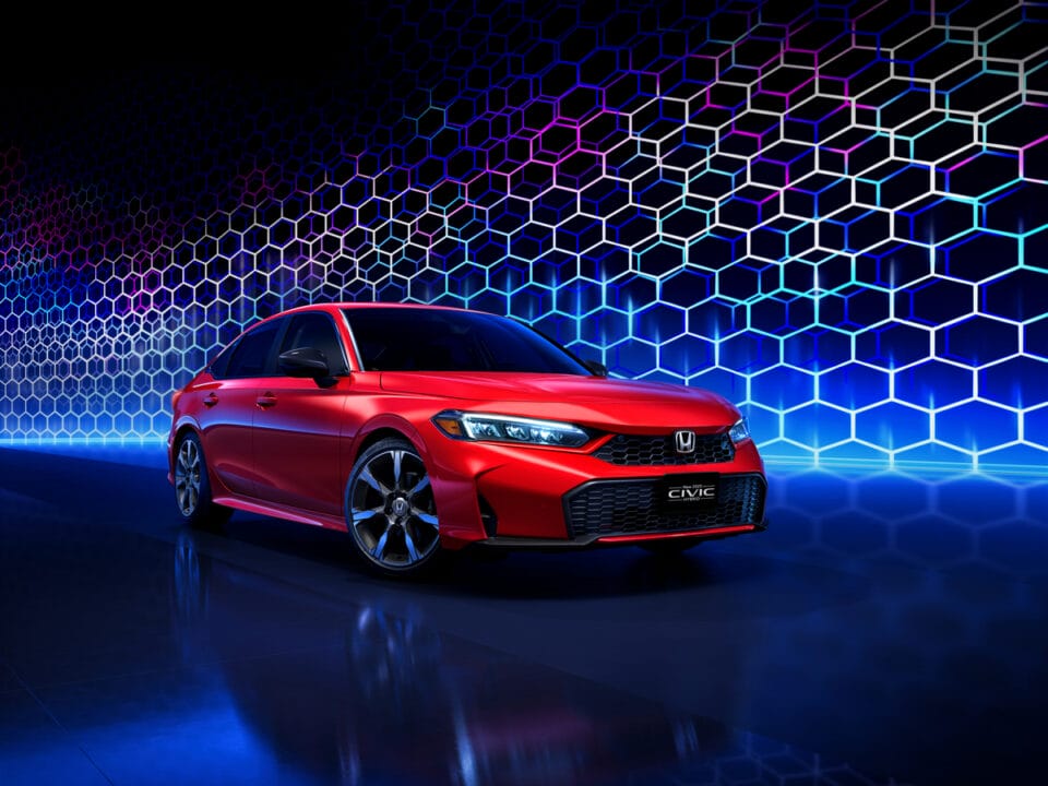 Honda Civic 2025 llega al mercado con nuevo motor, haciendo más de 21 km por litro y amenazando a Cruze, Jetta y Corolla