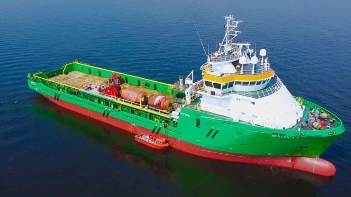 Grupo Bravante abre diversas vagas de emprego com salários iniciais de R$ 2 mil; Oportunidades para marinheiro de máquinas, moço de convés, comandante e mais