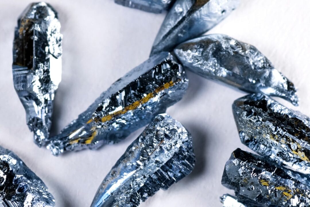 Revelado el metal más ‘pesado’ de la Tierra cuesta 30 veces más que el oro, alcanzando R$ 10 mil por grama