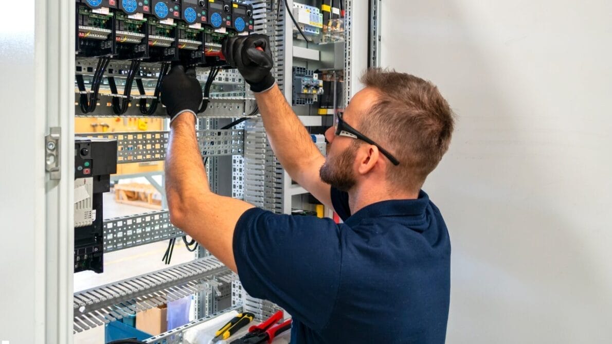 Nos próximos quatro anos, a Petrobras visa abrir 19.560 vagas nos cursos gratuitos de capacitação profissional.