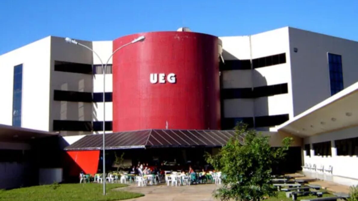 “curso de graduação”, “graduação gratuita”, “curso online”, “curso gratuito”, “ueg”