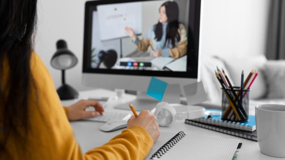 “curso gratuito”, “curso online”, “curso de investimento”