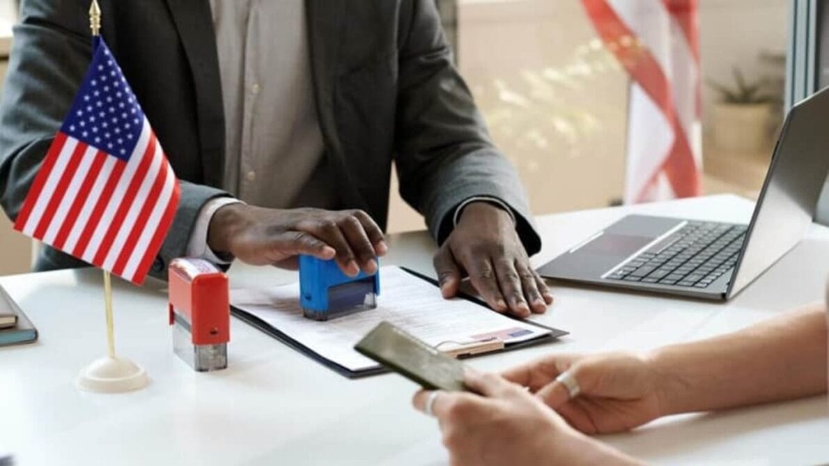 “eua”, “estados unidos”, “green card”, “vagas de emprego”