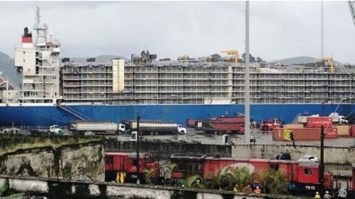 “buque”, “agronegocio”, “bovino”, “Buque NADA”