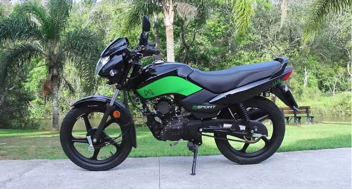 Moto india que cuesta menos de R$ 10 mil en Brasil y hace 65 km con apenas 1 litro bate récord de matrículas y supera rivales de peso en el mercado