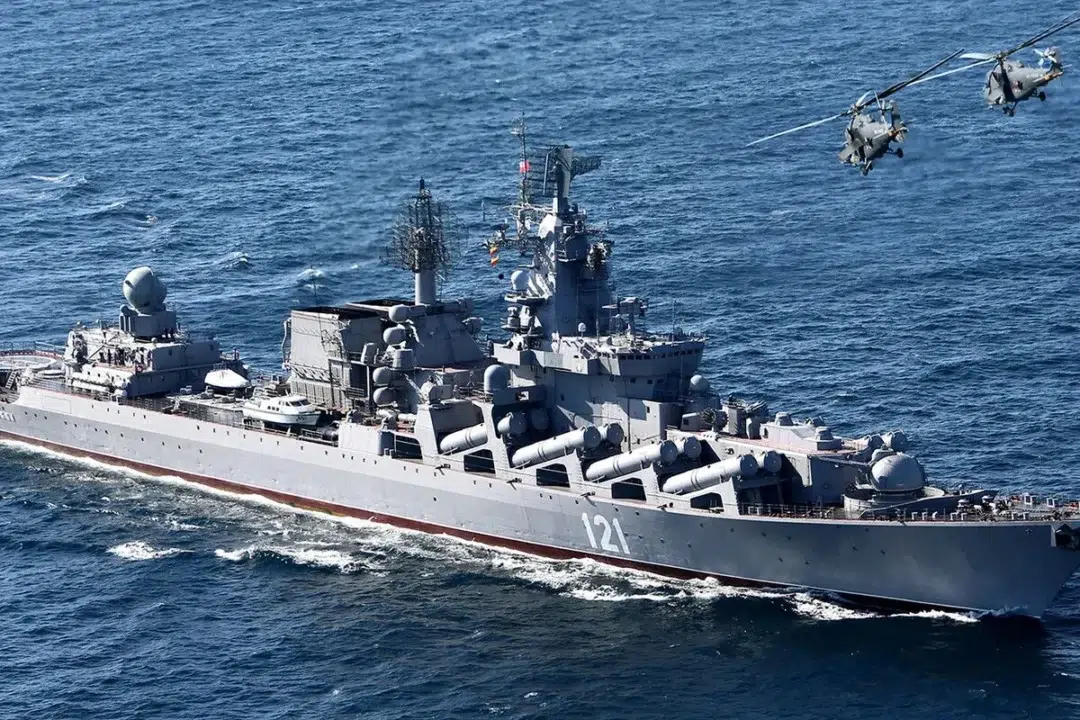 Rusia moviliza la mayor flota naval en 30 años y sorprende al mundo! 400 barcos, 90 mil soldados y 120 aviones listos para el combate junto a China