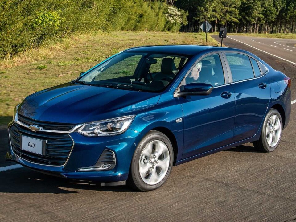 Costando menos de R$ 60 mil, sedán de Chevrolet desbanca modelos actuales con opción de motor turbo en el mercado automotriz y consumo de 17,5 kmL