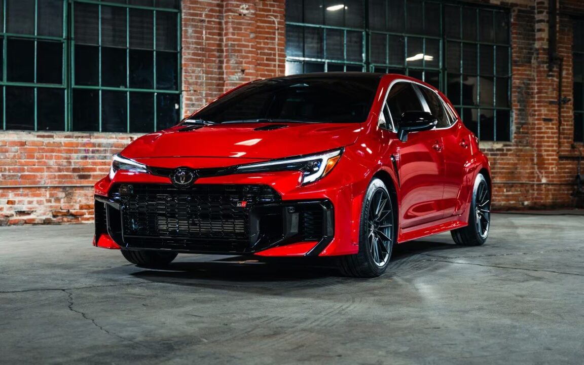 Toyota revela el precio del GR Corolla 2025 en EE. UU. ¿Llegará este deportivo a Brasil? Descubre todas las novedades!