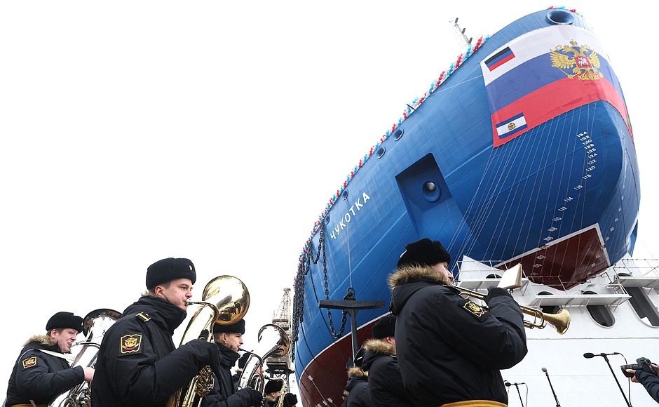 Rompehielos nuclear, Rusia, Putin