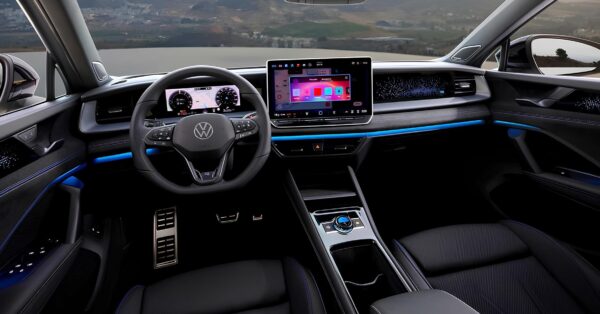 Volkswagen Tayron chega desbancando rivais! O SUV de médio porte com três filas de assentos que une espaço, luxo e inovação