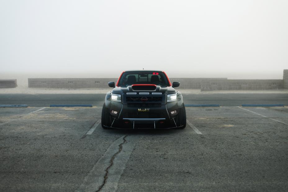 Nueva picape de Nissan llega bajada con motor V6 de 440 CV y promete cambiar el mercado automotriz. Intitulada Frontier Tarmac, el modelo llega con un visual impresionante para los apasionados por picapes.