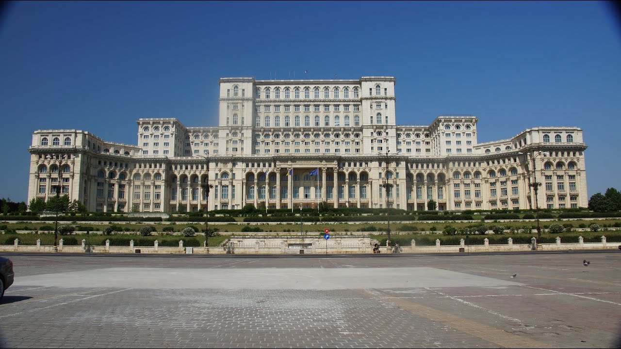 1.250.000 toneladas! El edificio más pesado del mundo es un legado comunista que cambió Bucarest para siempre