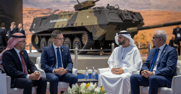 Brasil no centro da revolução tecnológica dos Emirados Árabes parceria estratégica transforma o futuro da tecnologia militar