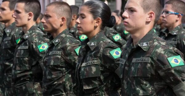 Exército Brasileiro abre novo processo seletivo com vagas sem concurso e oferta remuneração inicial de R$ 11 mil reais!