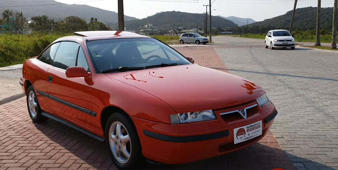 Chevrolet Calibra: El coche con el mejor coeficiente aerodinámico del MUNDO (0,26) y más de 150 CV de pura emoción!