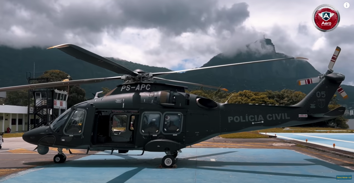 Fernando De Borthole, piloto privado con 20 años de experiencia, destacó la versatilidad y la eficiencia del AW169, afirmando que es la combinación de esas características que hace a esta aeronave el mejor helicóptero de la policía de Río de Janeiro. Él enfatizó cómo el modelo atiende a múltiples demandas, desde operaciones policiales y rescates hasta transporte aeromédico, con tecnología de punta y seguridad incomparable. Según él, "esta máquina eleva el estándar de las misiones, mostrando por qué es una referencia para fuerzas de seguridad en Brasil."
