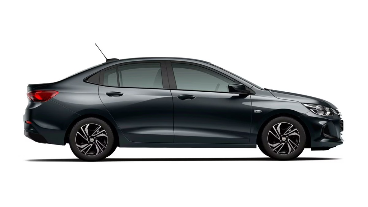 onix plus LT - chevrolet - sedã -