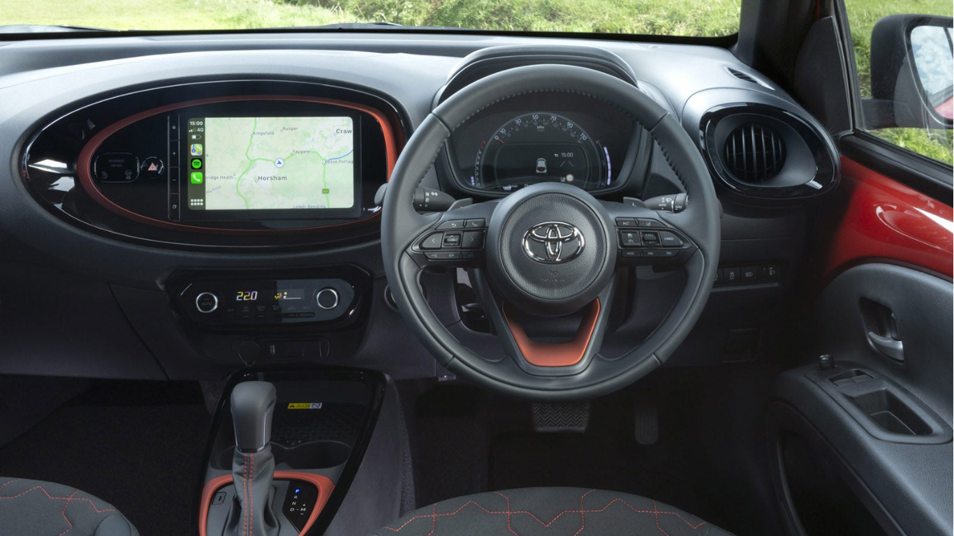 “toyota aygo x”, “suv compacto”, “toyota yaris”