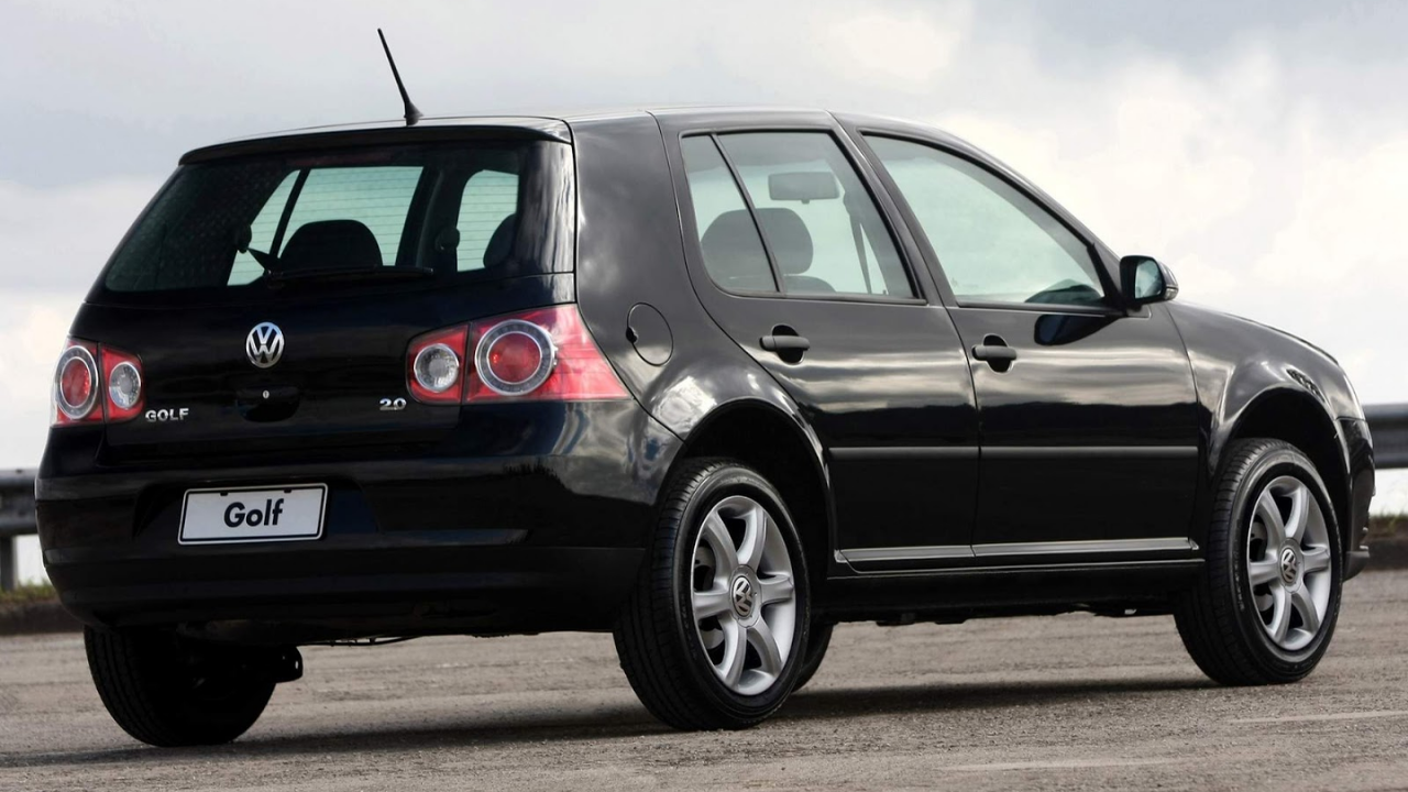 Volkswagen Golf 2.0 flex 2008-2014 oferece desempenho, direção hidráulica, excelente consumo e conforto para o dia a dia em um só carro.