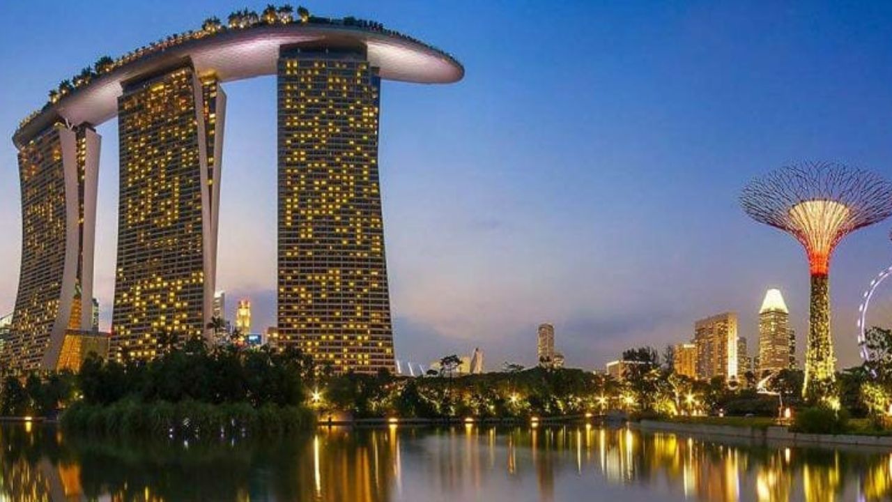 A cidade onde vivem 244.000 milionários e 30 bilionários: O paraíso dos negócios, com impostos baixos, segurança máxima e um mercado bilionário em expansão!