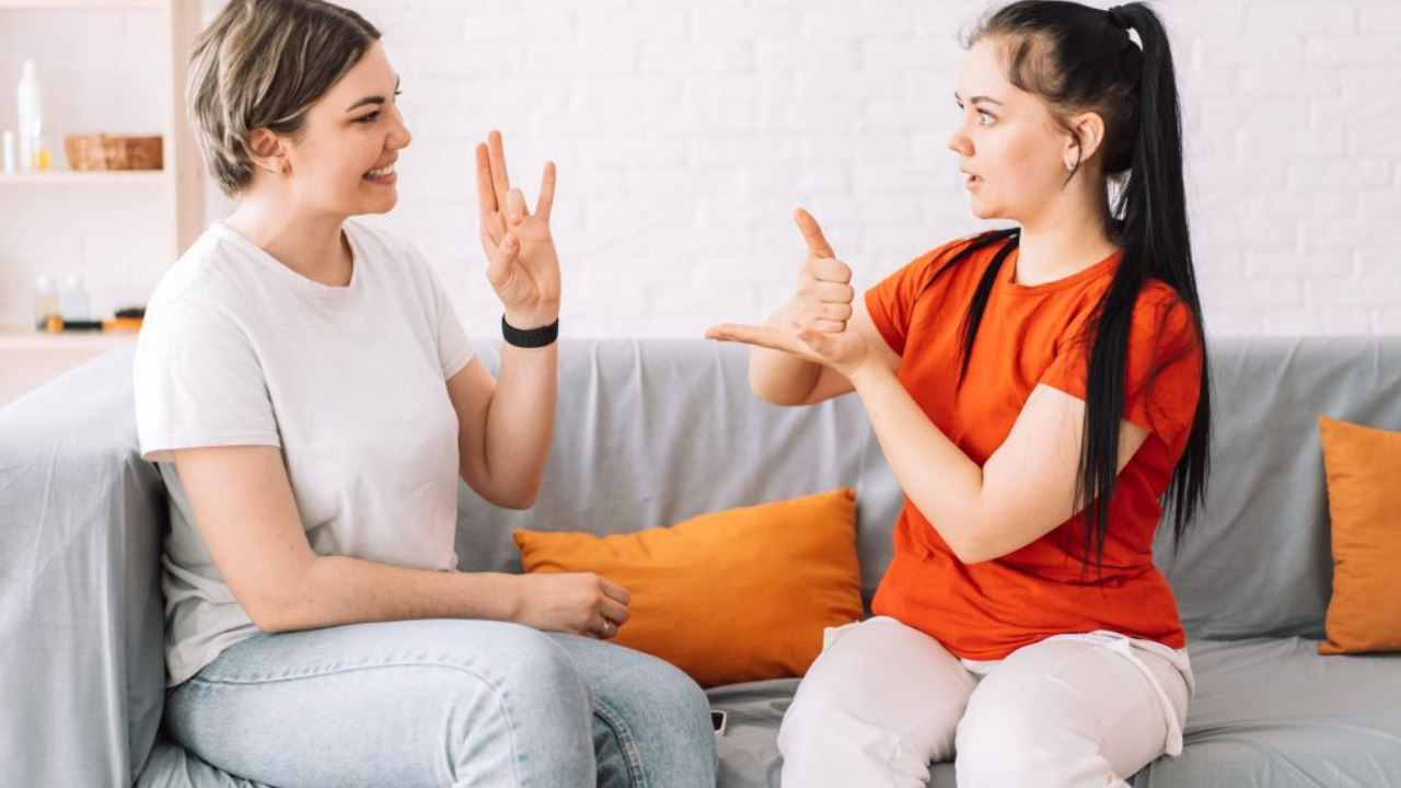 cursos gratuitos - curso de libras - seduc - qualificação