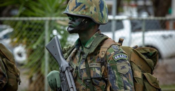 Sem concurso nem provas: Exército Brasileiro abre processo seletivo para nível médio