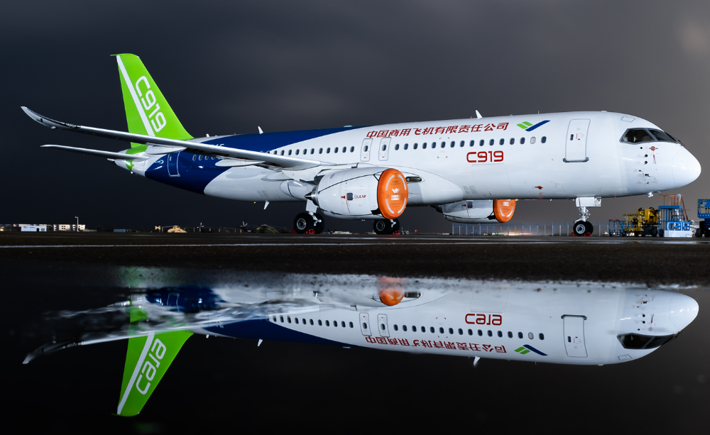 La Comac es el fabricante de aviones de China que quiere competir con Airbus y Boeing. Sus modelos, como el C919, C929 y C939, prometen cambiar el mercado de la aviación mundial.
