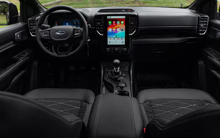 Si no necesitas una camioneta para senderos difíciles y quieres un modelo confiable, económico y con buena manejabilidad, la Ranger Black puede ser la elección ideal. Sin embargo, si el 4x4 es esencial para tu uso, puede valer la pena considerar otras opciones dentro de la línea Ranger.