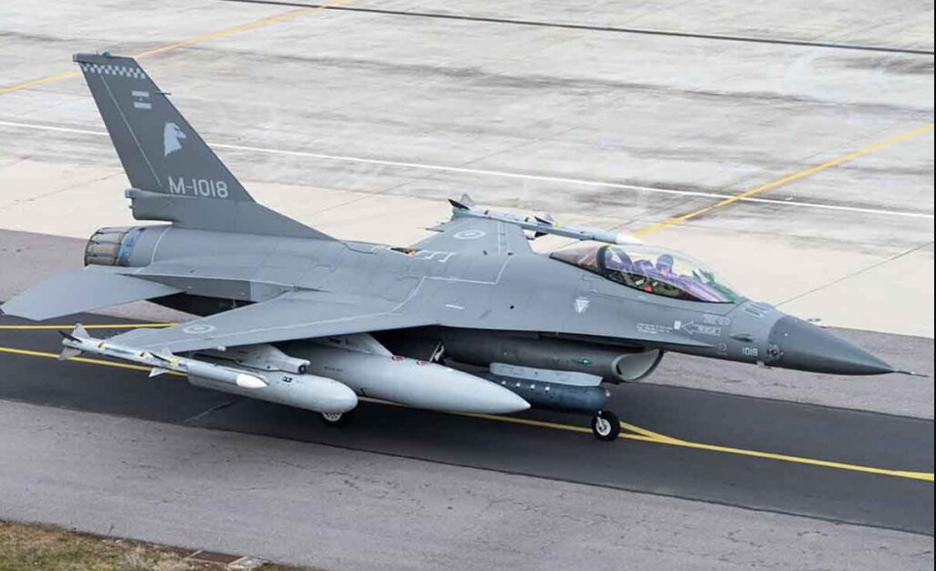 Argentina Pretende Ter Um Total De 24 Caças F-16, Adquiridos Da Dinamarca Em Um Contrato De US$ 300 Milhões. Os Primeiros Seis Chegarão Até O Final De 2025, Enquanto Os Outros 18 Serão Entregues Nos Três Anos Seguintes.